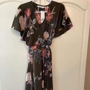 Green floral dress size large